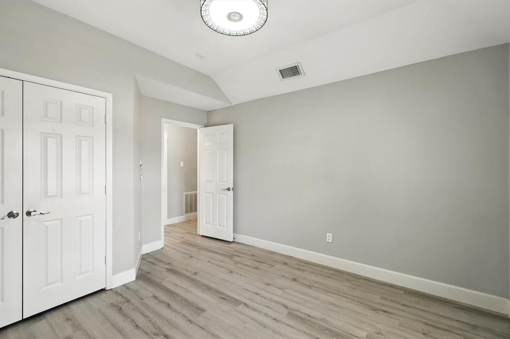 Highland Oaks - Residential