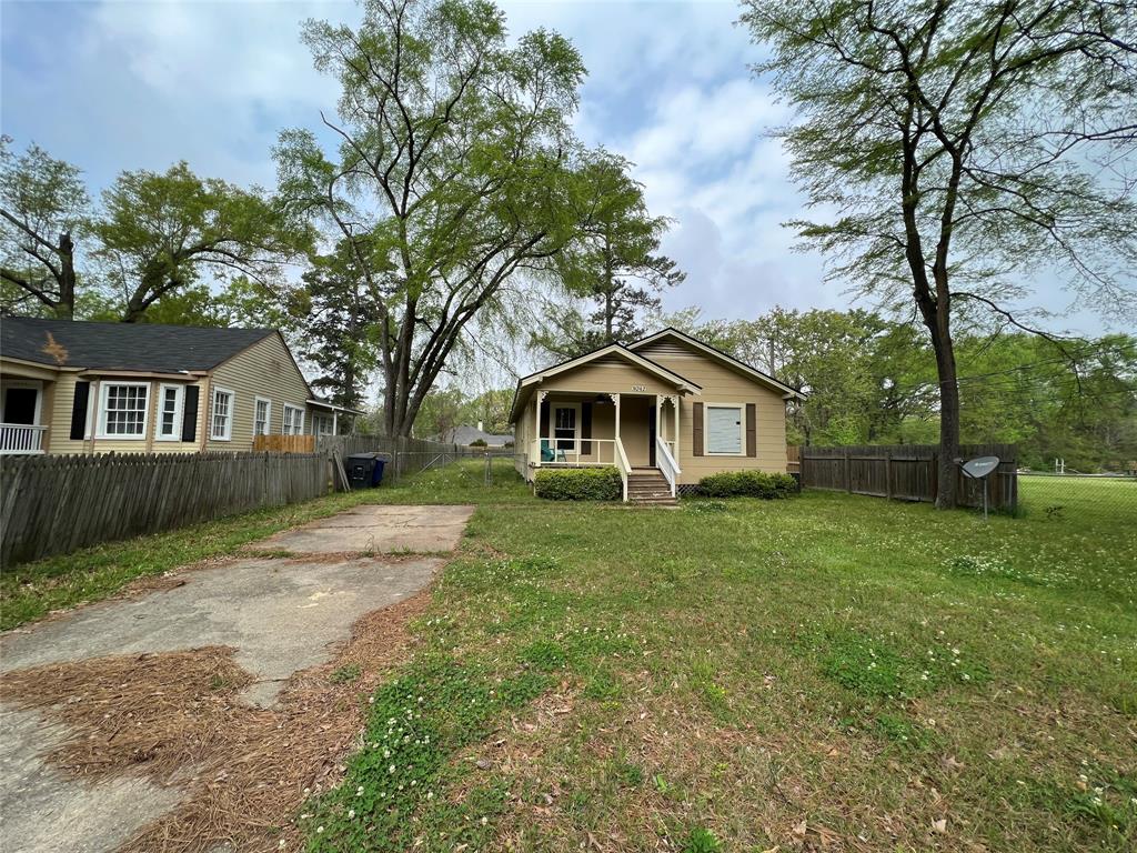 Simmons Place Sub - Residential Lease