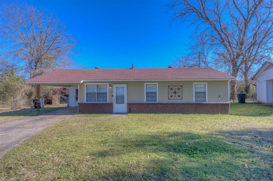 This is the kind of home buyers wait for, so don't wait long to get in on this opportunity.

3 bedrooms, solid layout, and move-in ready from day one. Located in a great area with easy access to everything you actually use, this property checks the big boxes without the big price tag.

Clean, comfortable, and practical. Whether you’re buying your first home, downsizing, or just want something that makes sense, this one delivers; schedule your showing today!