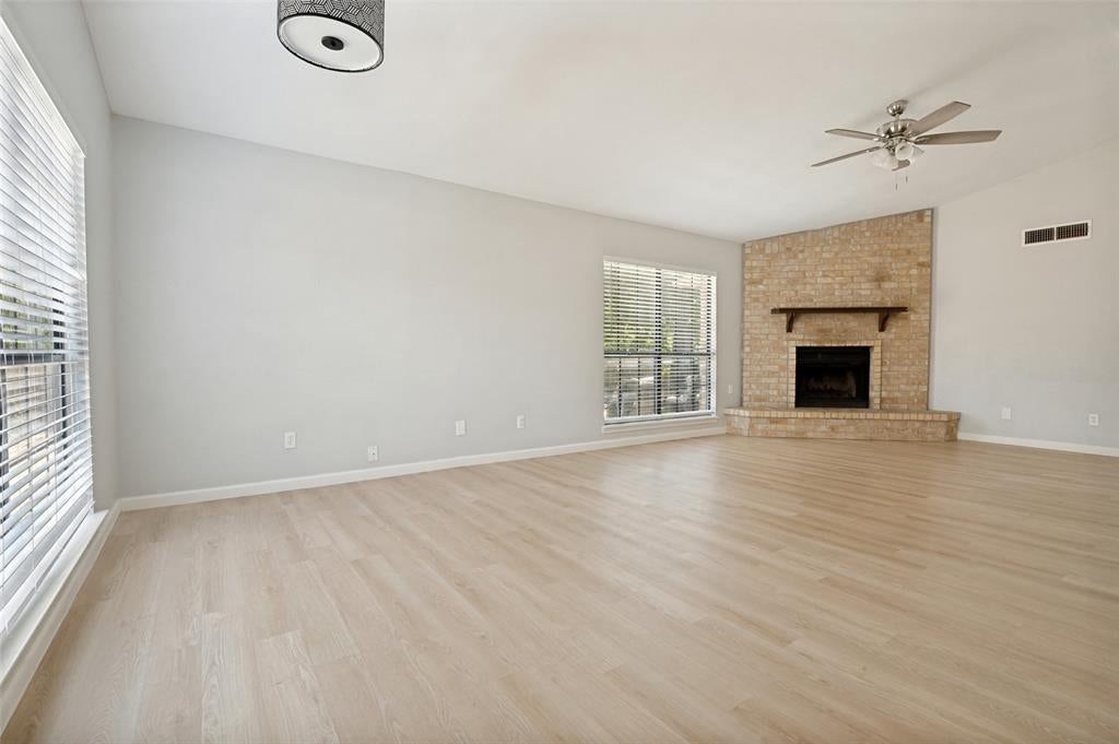 2602 Knoll Trail