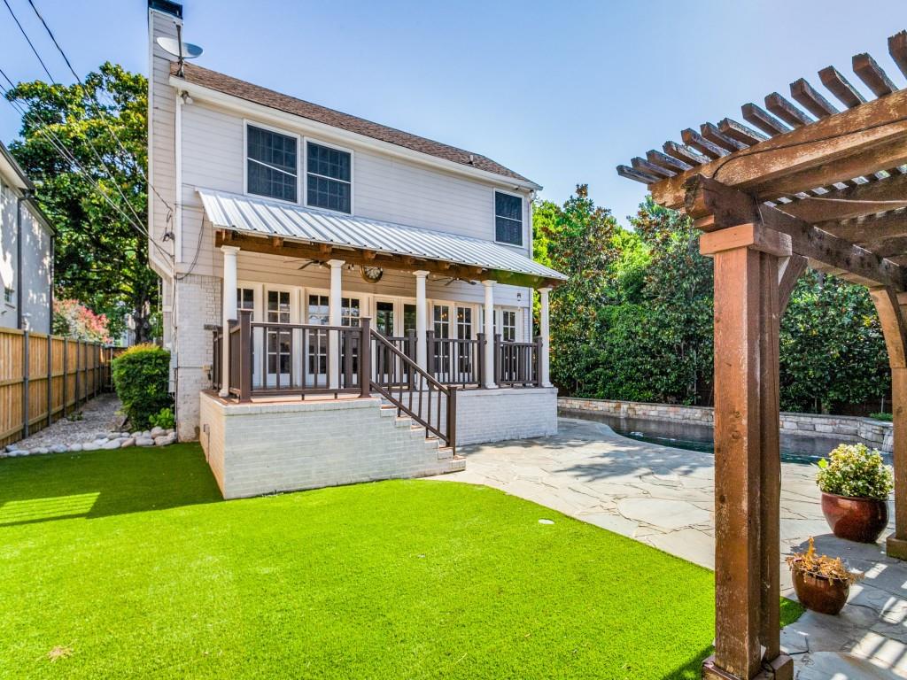 University Heights Sec 02 - Residential