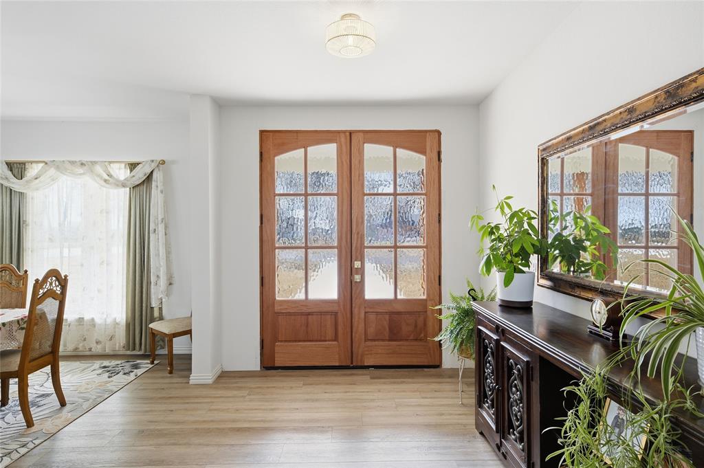 100 Hidden Oaks Drive