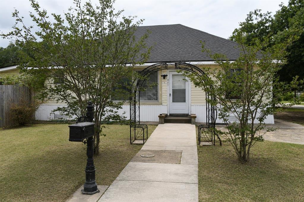 401 Powers Street