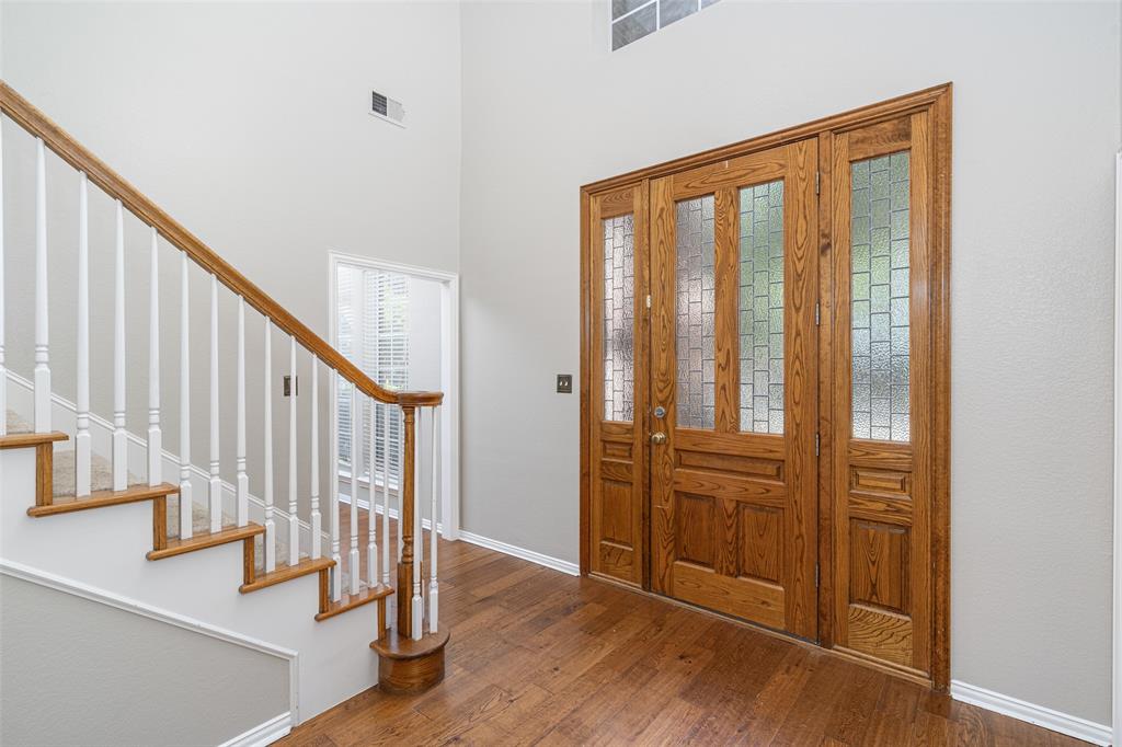 1104 Shadetree Lane