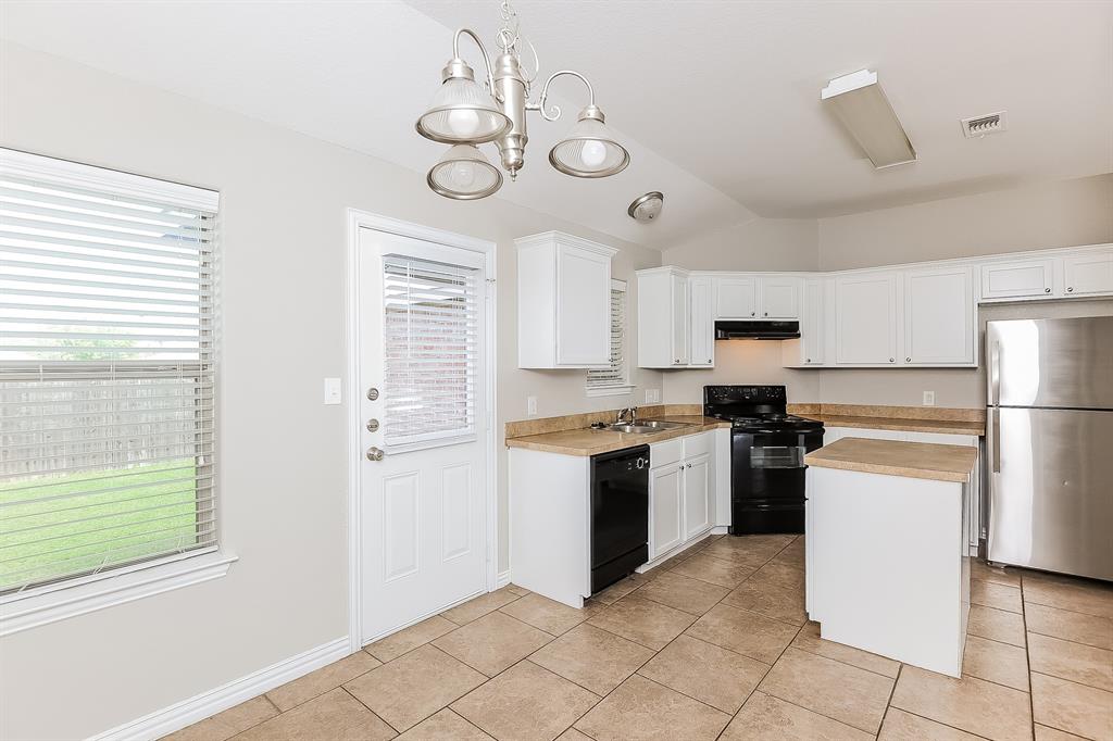 Windsor Park Sub - Residential Lease