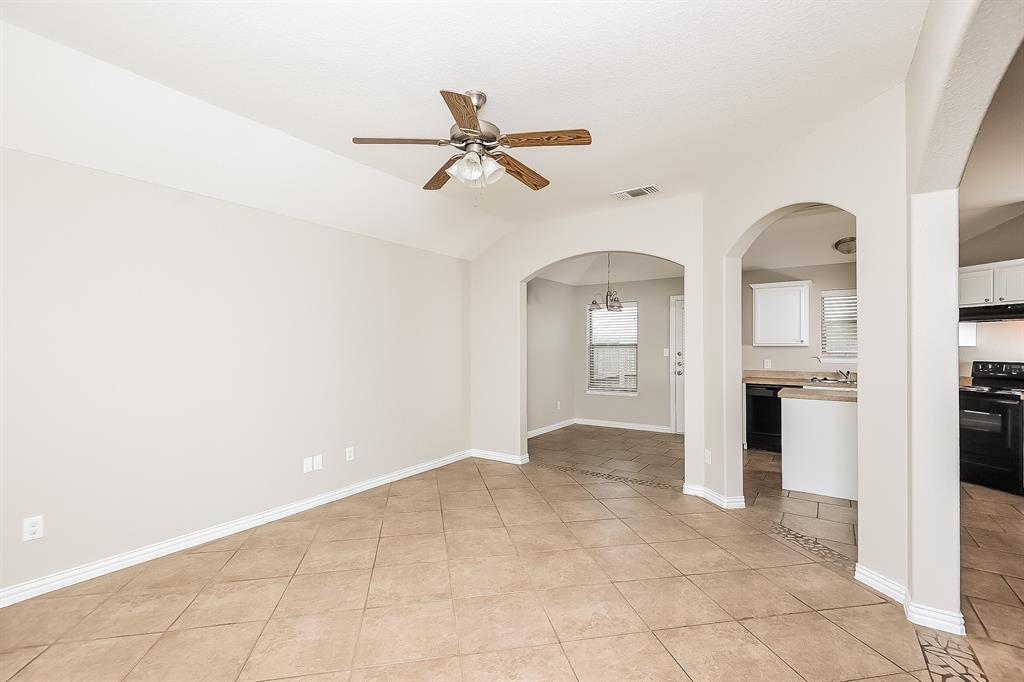 Windsor Park Sub - Residential Lease