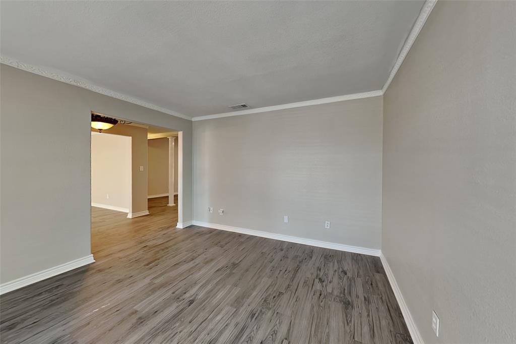2425 Coleshire Drive