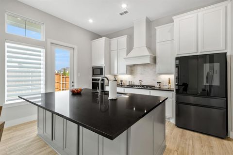 Tiny photo for 12016 Dahlia Bay Drive, Frisco, TX 75033 (MLS # 21076160)