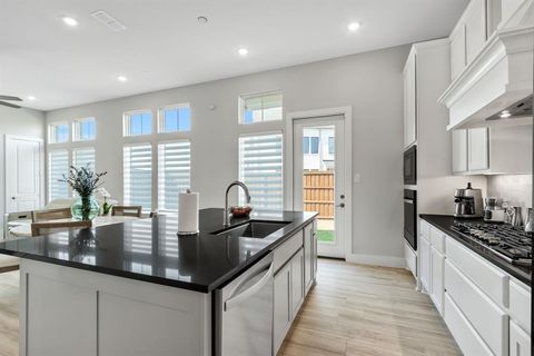 Tiny photo for 12016 Dahlia Bay Drive, Frisco, TX 75033 (MLS # 21076160)