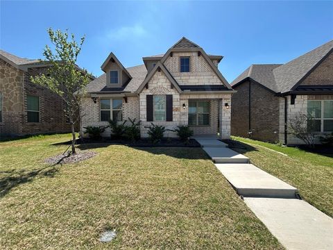 Photo of 1448 Sun Garden Way, Justin, TX 76247 (MLS # 21221625)