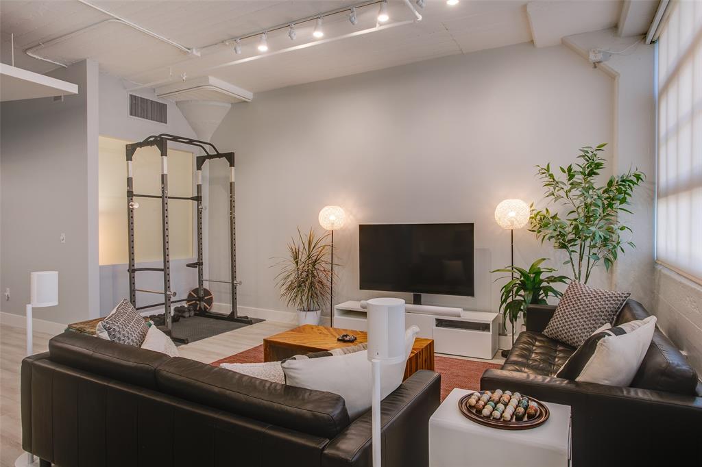 2600 W 7th Street 2614