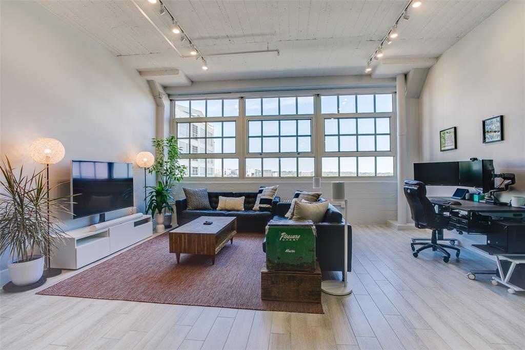 One Montgomery Plaza Residence Condo - Residential