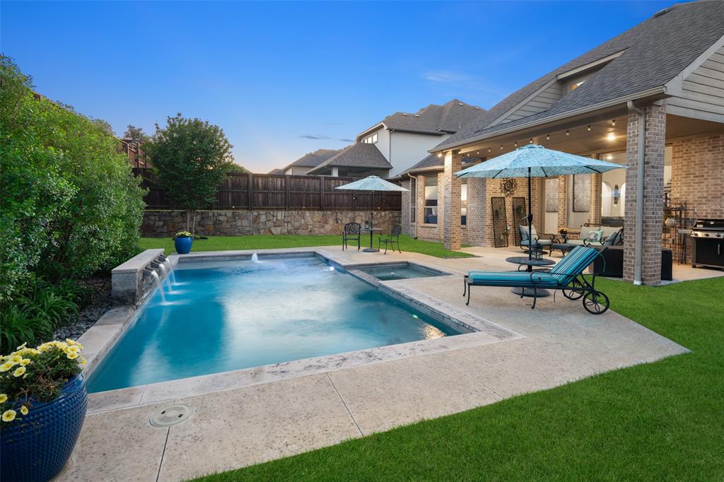 1051 Joanna Lane