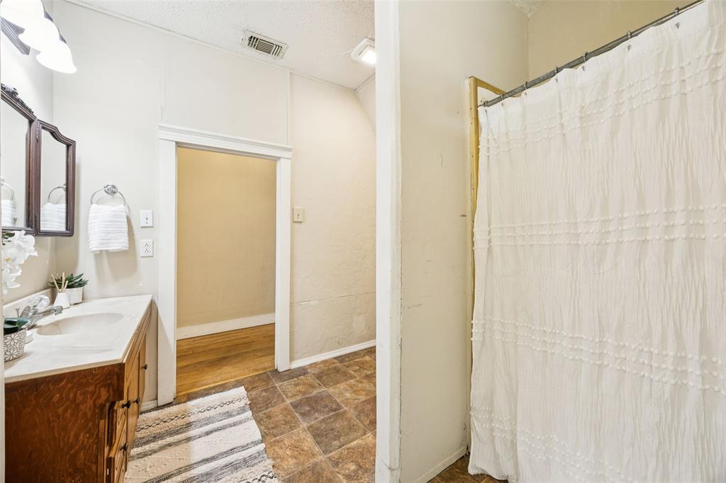 Bbb & Crr - Residential Income