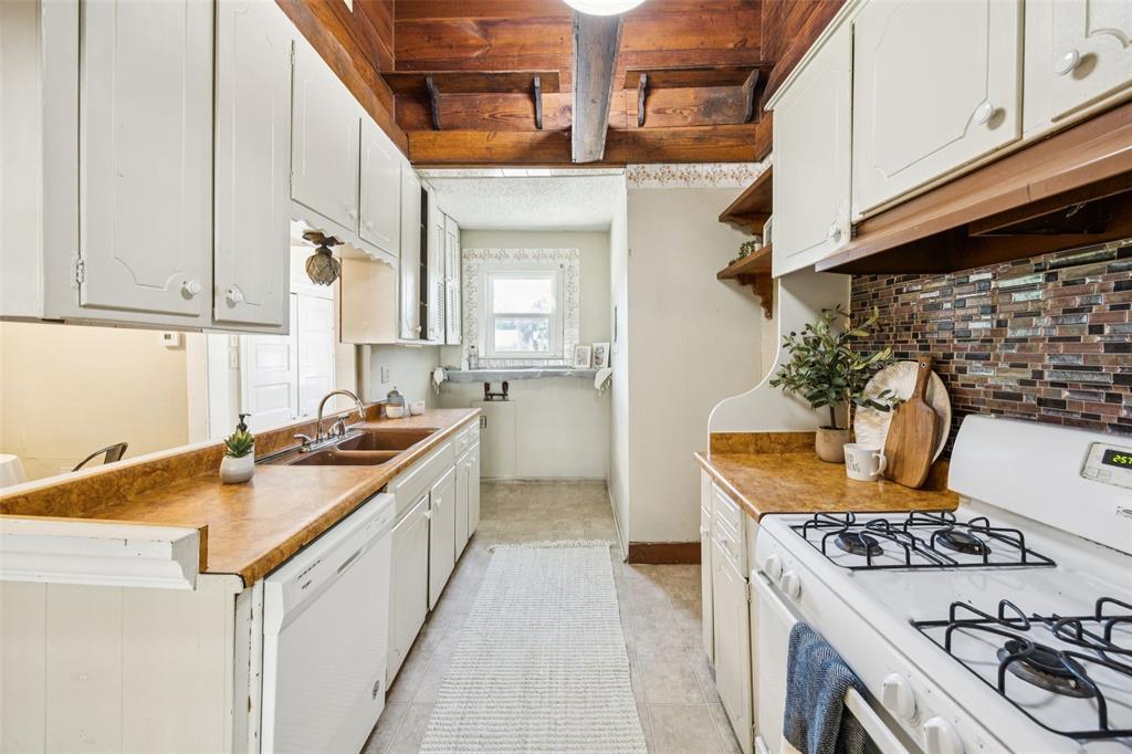 Bbb & Crr - Residential Income