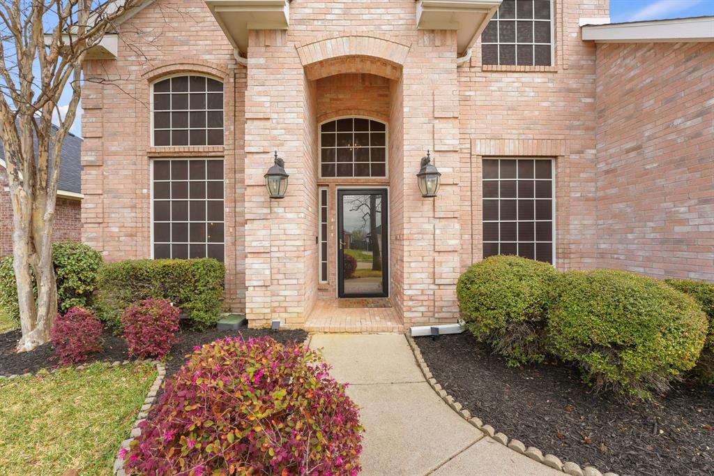 Cypress Point Estate Sec II - Residential