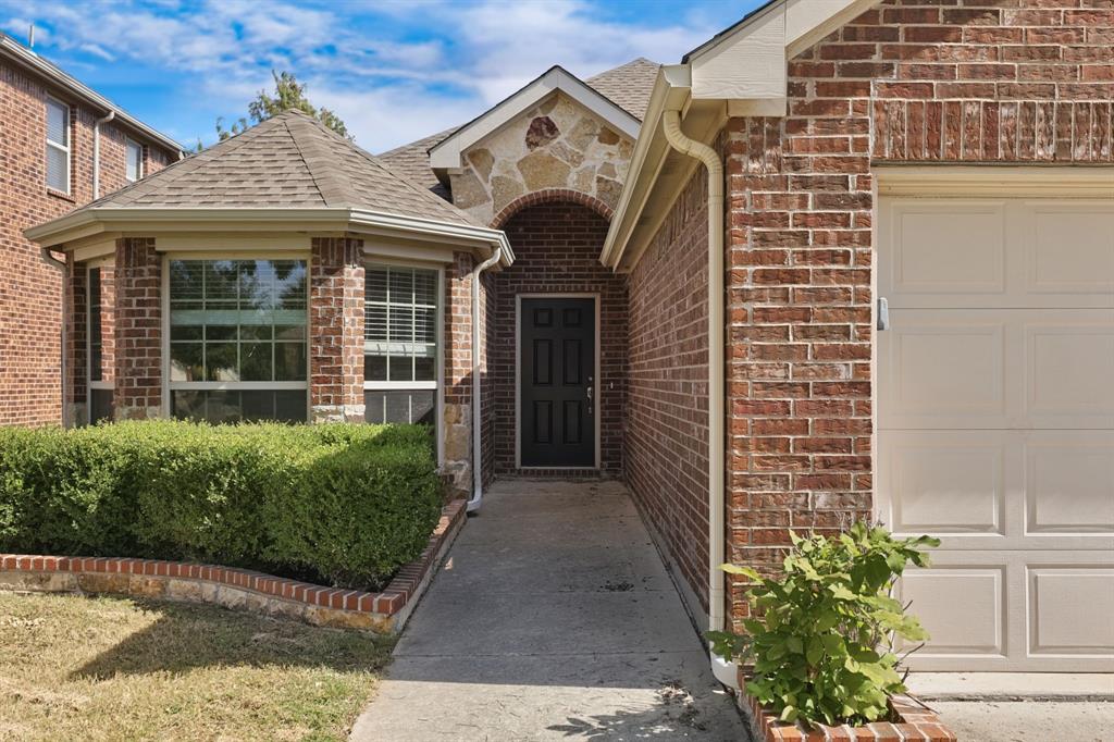 209 Sandy Creek Way