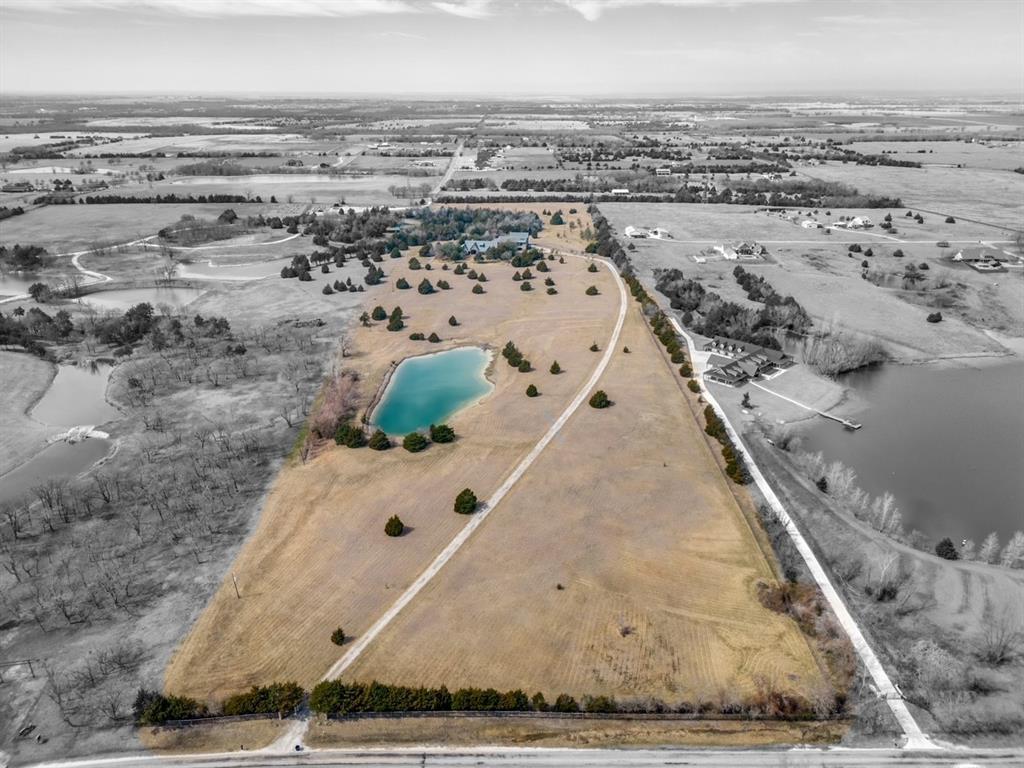 2727 Lone Star Road