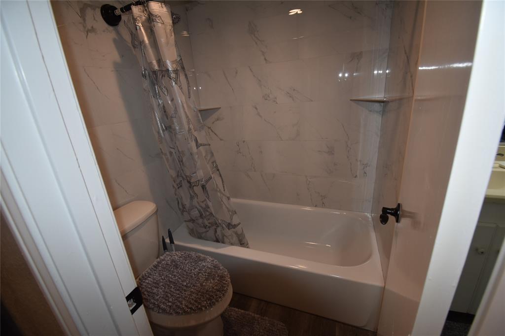 CASTILLIAN CONDO THE - Residential