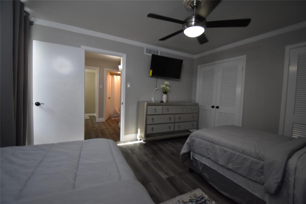 CASTILLIAN CONDO THE - Residential