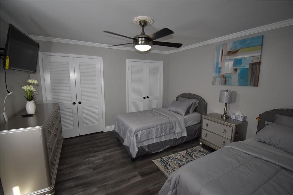 CASTILLIAN CONDO THE - Residential