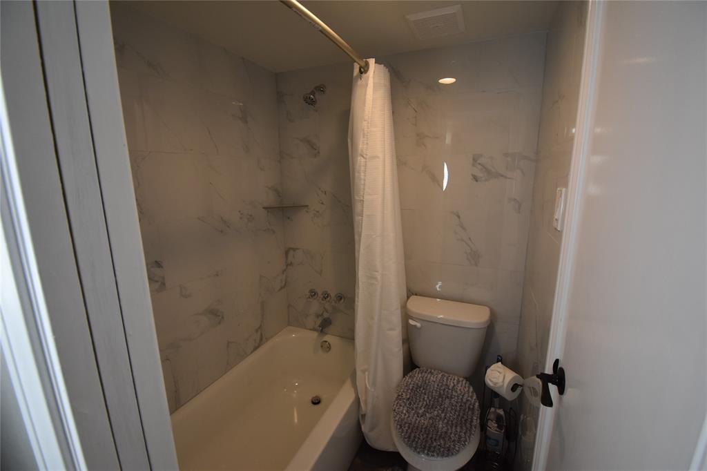 CASTILLIAN CONDO THE - Residential