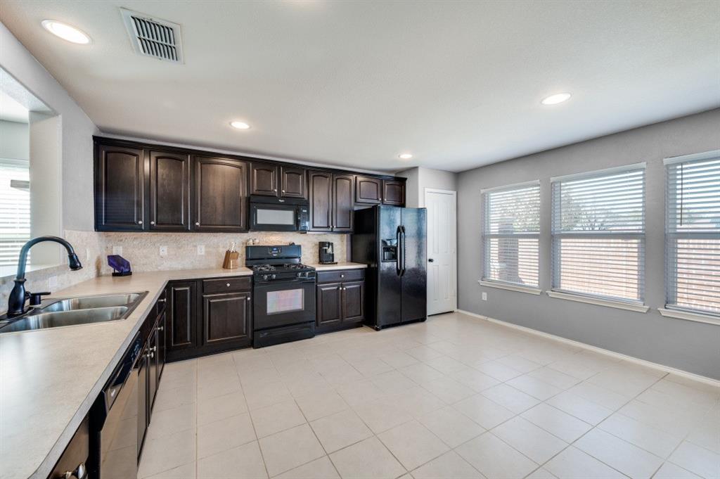 Frisco Lakes By Del Webb Villa - Residential