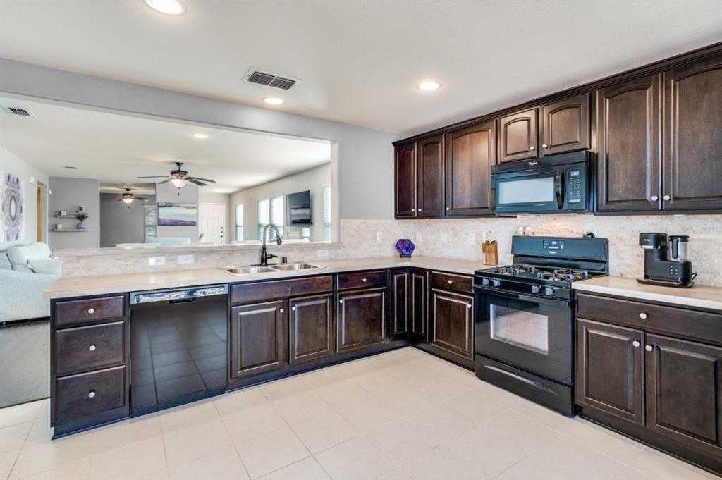Frisco Lakes By Del Webb Villa - Residential