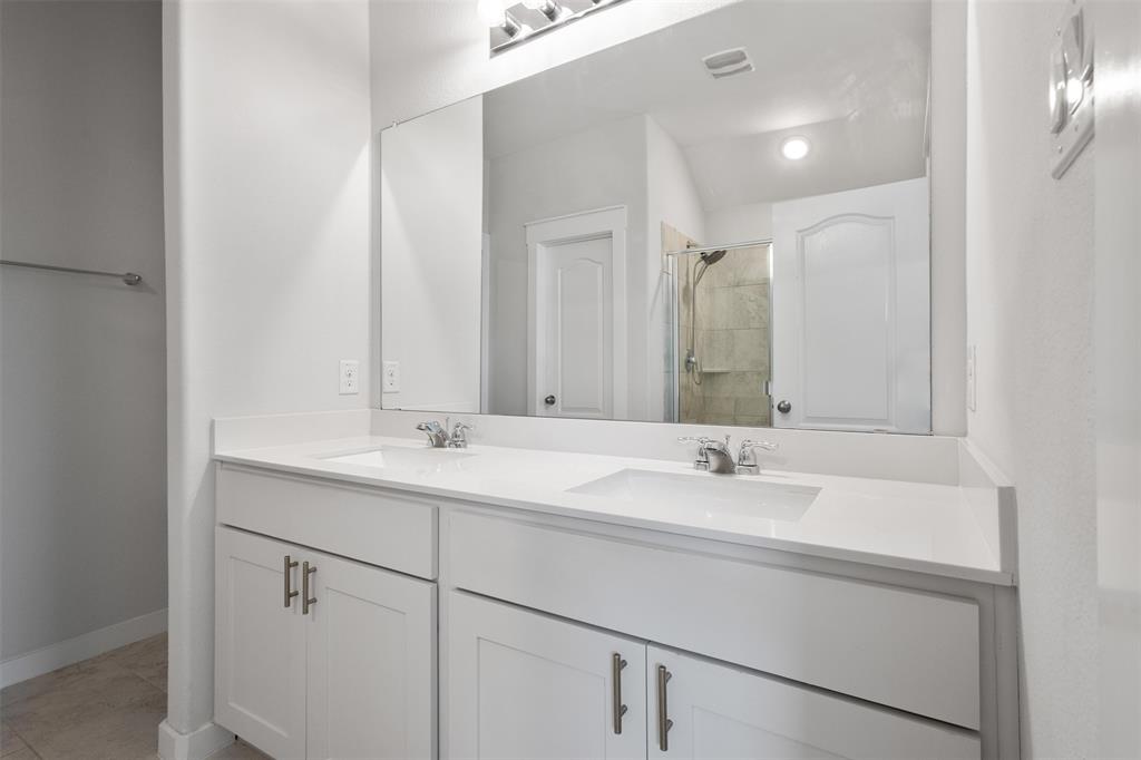 Primrose Xing Ph 4 - Residential