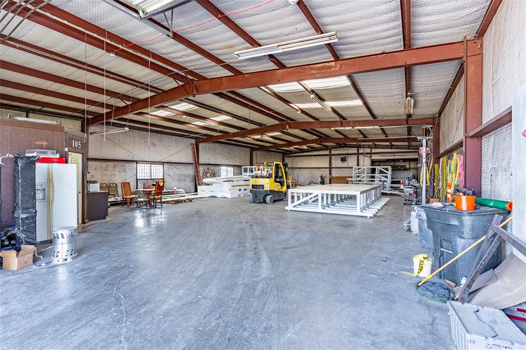 Metro East Ph 1 - Commercial Lease