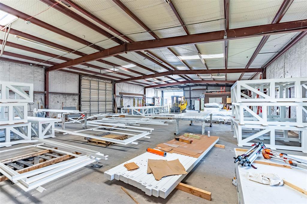 Metro East Ph 1 - Commercial Lease