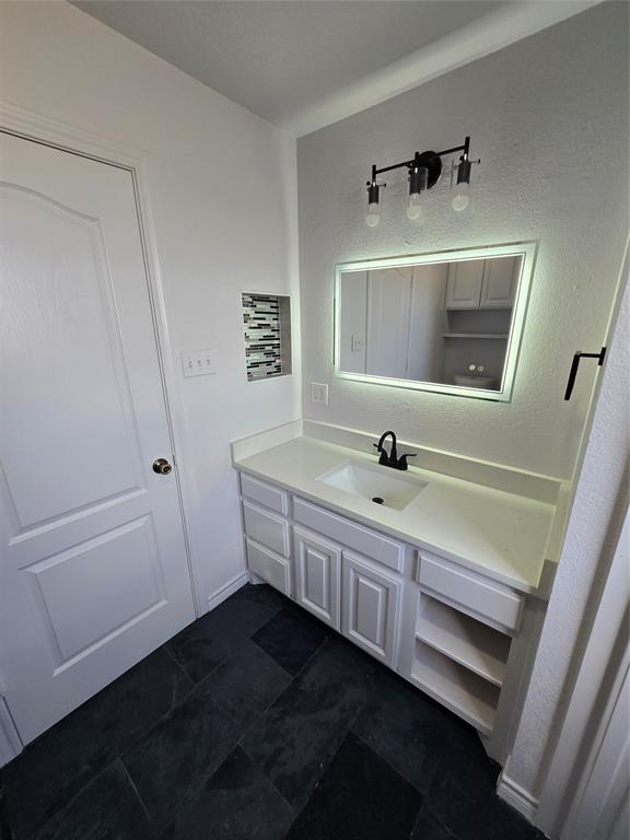 R PECKUM TRACT 7 - Residential