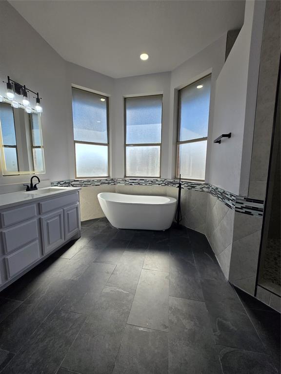 R PECKUM TRACT 7 - Residential