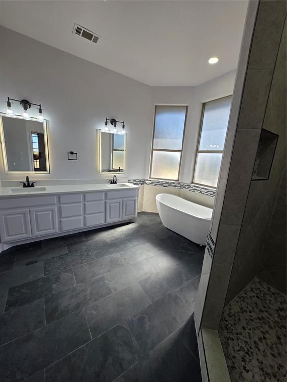 R PECKUM TRACT 7 - Residential