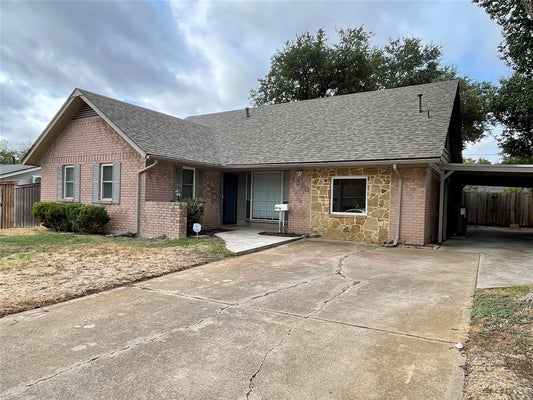 1310 DONCASTER ST, IRVING, TX 75062 - Image dfd50ded538c1735513f5d7d1790cf8e/3843646712