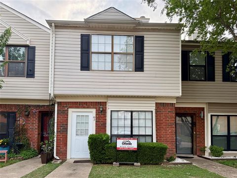 Photo of 236 Samuel Boulevard #3, Coppell, TX 75019 (MLS # 21243631)