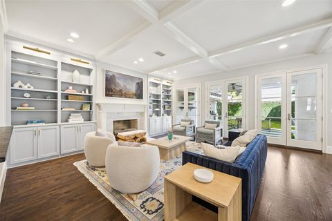 Tiny photo for 6435 Glenrose Court, Dallas, TX 75214 (MLS # 21087512)