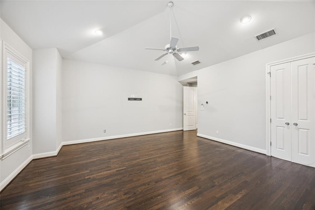 Country Club Estates - Residential Lease