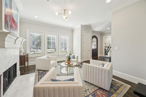 Tiny photo for 6435 Glenrose Court, Dallas, TX 75214 (MLS # 21087512)