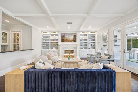 Tiny photo for 6435 Glenrose Court, Dallas, TX 75214 (MLS # 21087512)