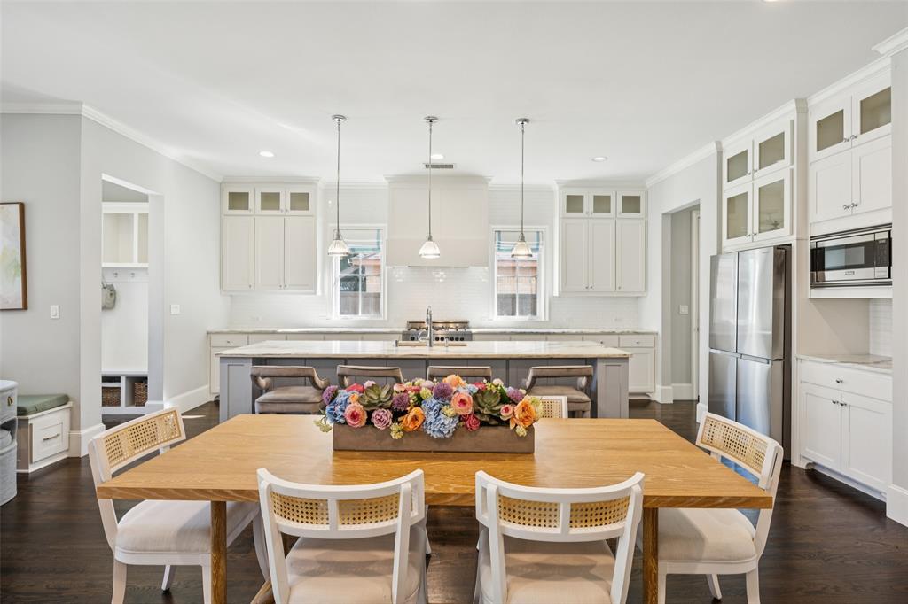 Country Club Estates - Residential Lease