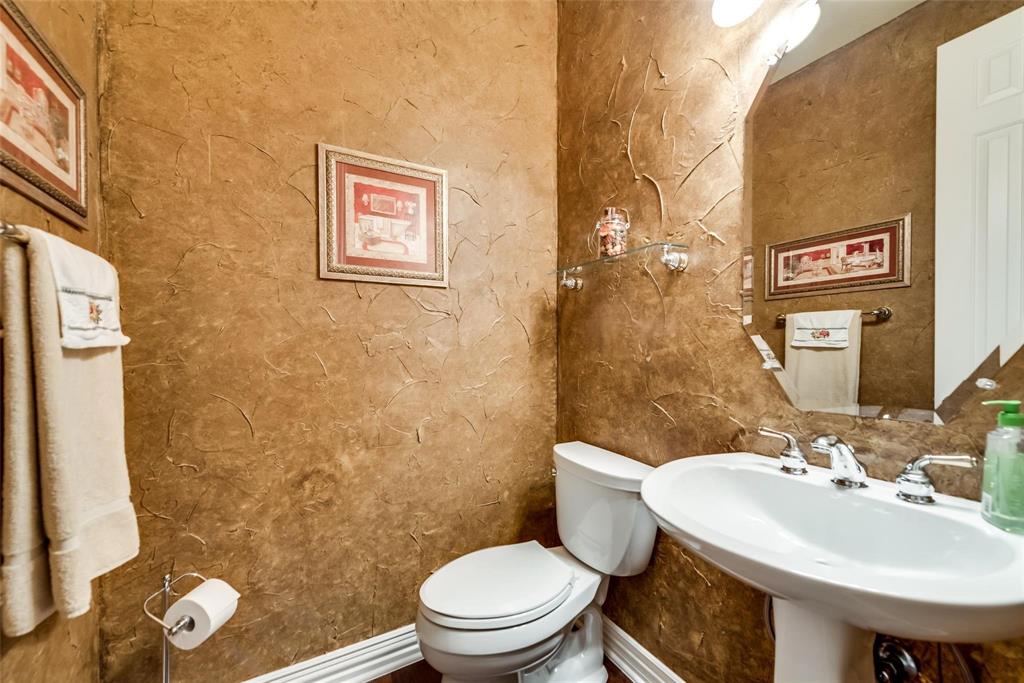 Frisco, Texas 75034, United States, 4 Bedrooms Bedrooms, ,3 BathroomsBathrooms,Residential,Pending,221320