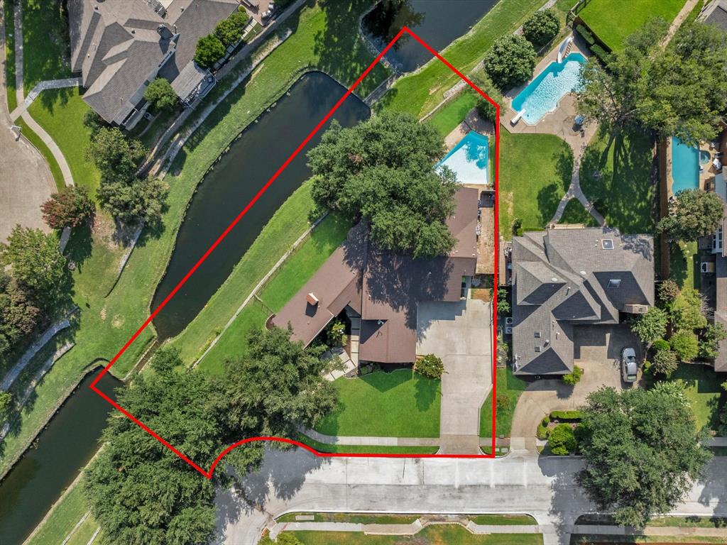2508 Inverness Lane