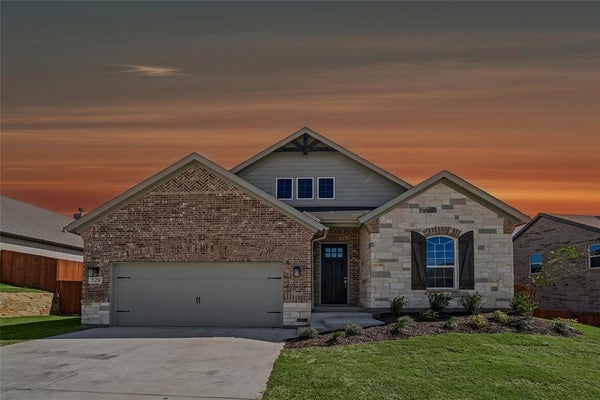 528 VISTA RIDGE DR, WEATHERFORD, TX 76087 - Image dfe67f646d12eae015d09d959ebf7426/2992709548