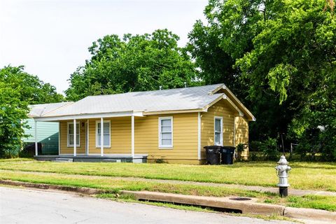 3557 Kellis Street Fort Worth TX 76119