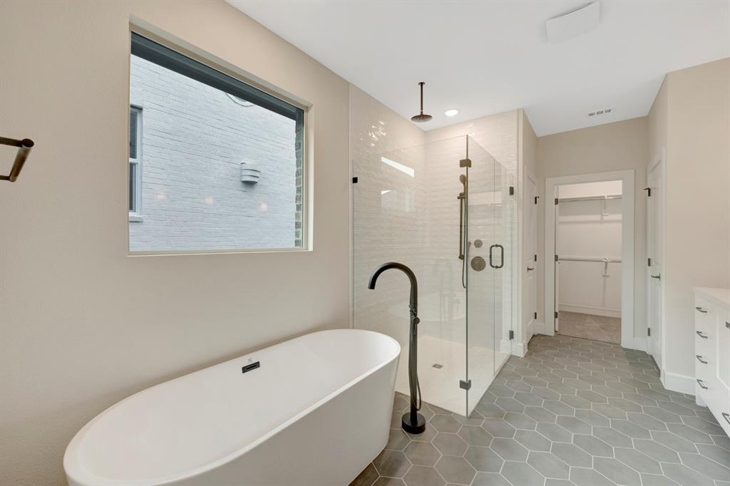 Elevon - Residential