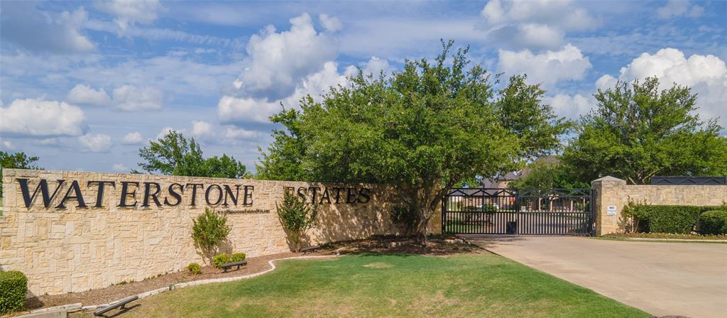 4482 Lake Breeze Drive