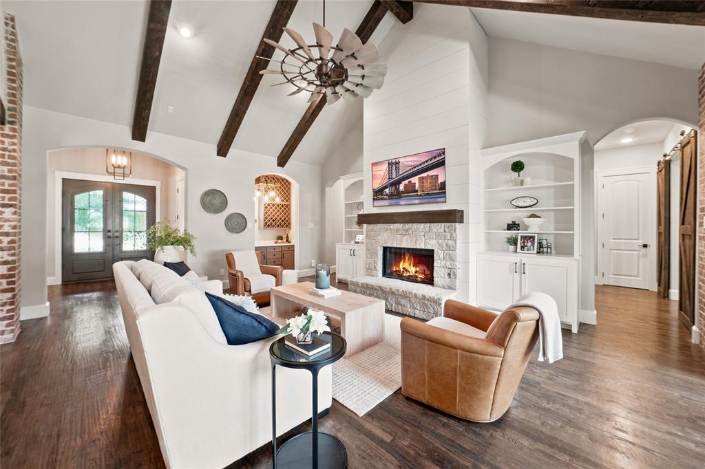 4482 Lake Breeze Drive