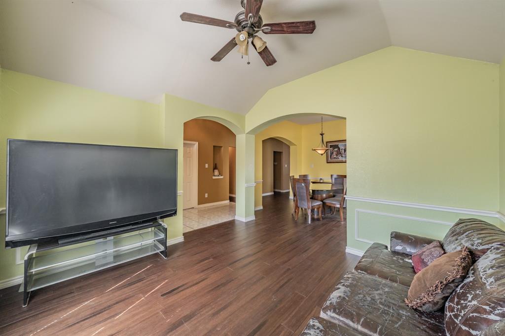 Briarwood 01 - Residential