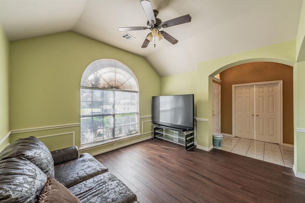 Briarwood 01 - Residential